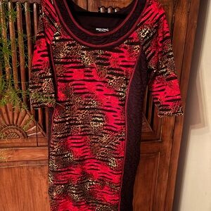 Simon Chang Vibrant Red and Black Patterned Dress